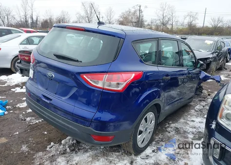 2015 Ford Escape S из США, поврежденный, VIN 1FMCU0F75FUC02710